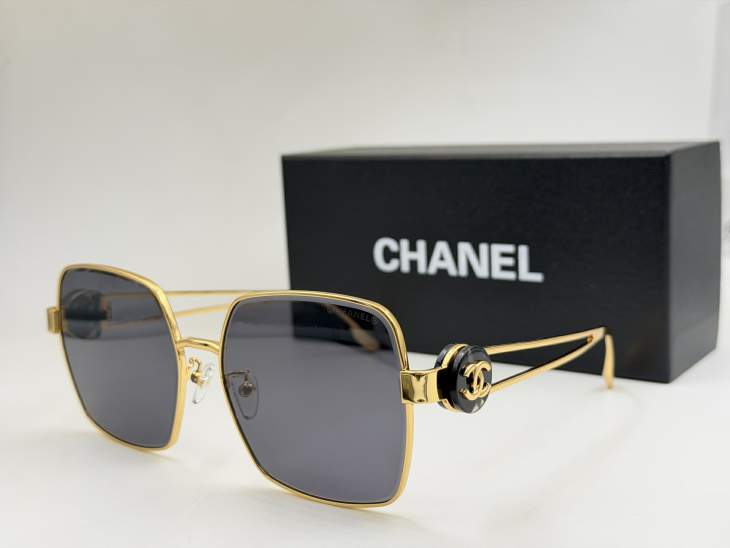 Picture of Chanel Sunglasses _SKUfw79278810fw